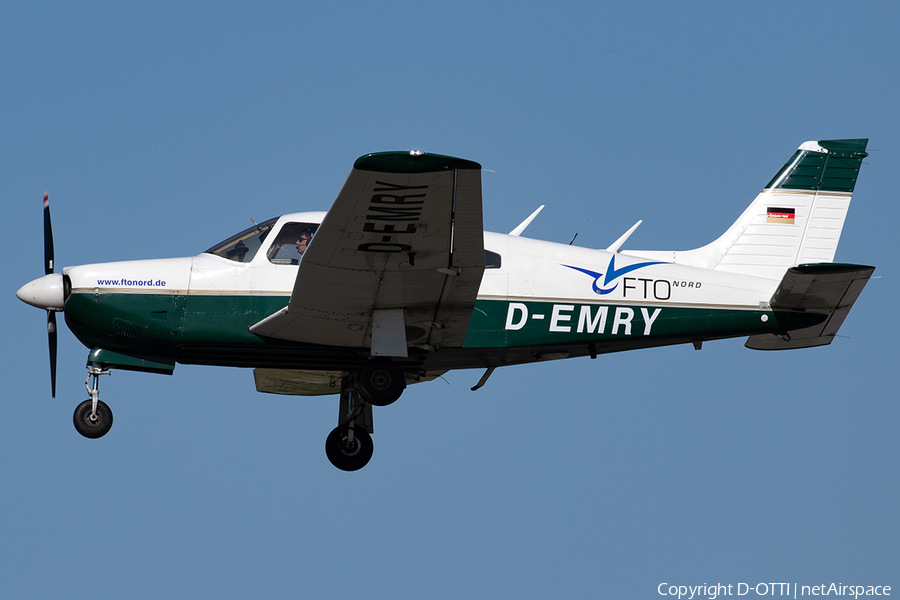 FTO Nord Piper PA-28R-201 Cherokee Arrow III (D-EMRY) | Photo 508242