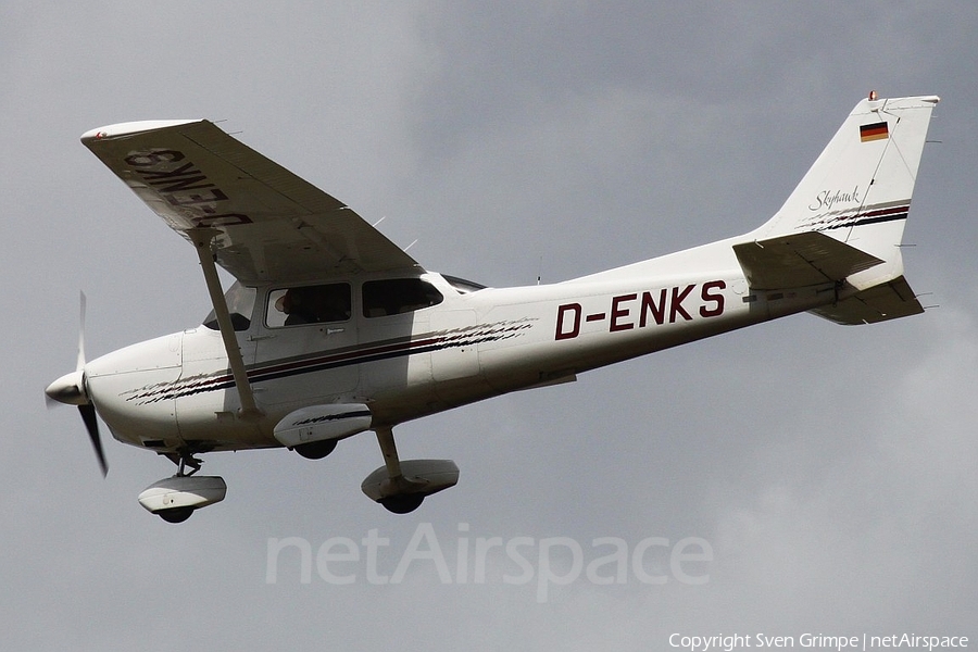 HFC Hamburg Cessna 172R Skyhawk (D-ENKS) | Photo 54591