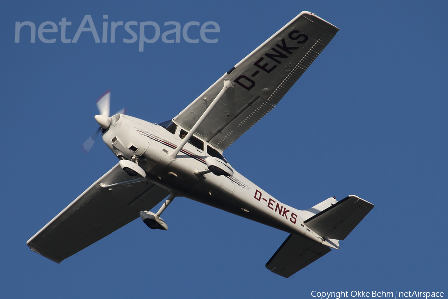 HFC Hamburg Cessna 172R Skyhawk (D-ENKS) | Photo 324133