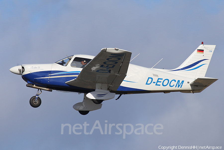 Airbus HFB Motorfluggruppe Piper PA-28-181 Archer II (D-EOCM) | Photo 433221