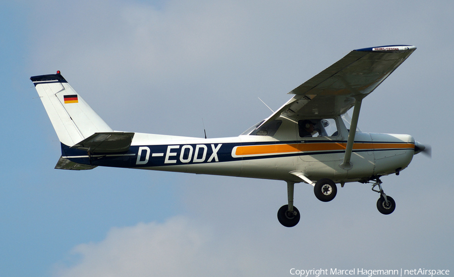 HFC Düsseldorf Cessna F152 (D-EODX) | Photo 110292