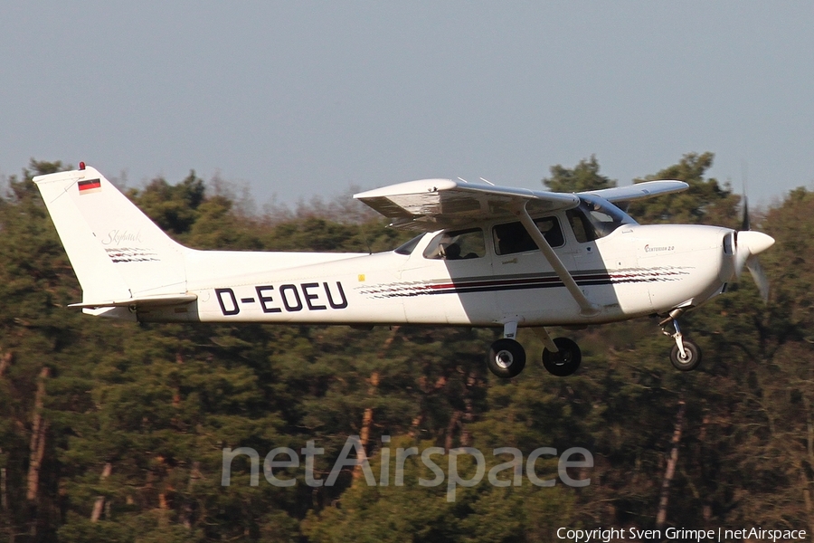 Aeroclub Hamburg Cessna 172R Skyhawk (D-EOEU) | Photo 432248