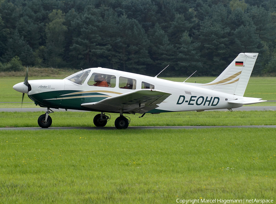 Airbus HFB Motorfluggruppe Piper PA-28-181 Archer II (D-EOHD) | Photo 136020