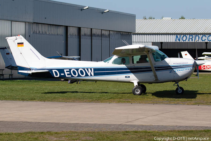 Air Hamburg Cessna F172N Skyhawk II (D-EOOW) | Photo 314640