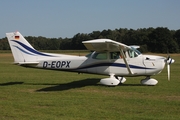 Airbus HFB Motorfluggruppe Cessna 172P Skyhawk (D-EOPX) at  Hodenhagen, Germany