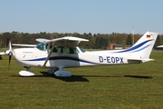 Airbus HFB Motorfluggruppe Cessna 172P Skyhawk (D-EOPX) at  Uetersen - Heist, Germany