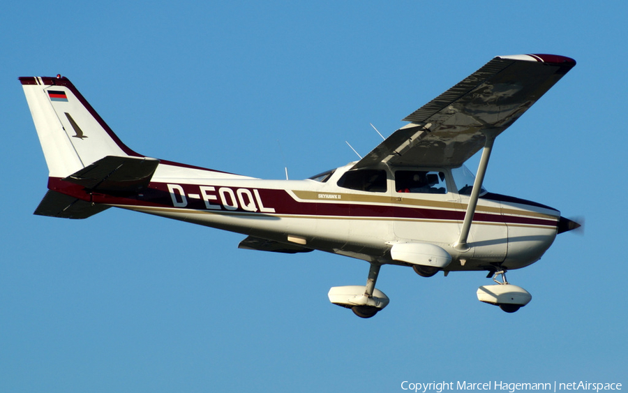(Private) Cessna F172M Skyhawk (D-EOQL) | Photo 120201