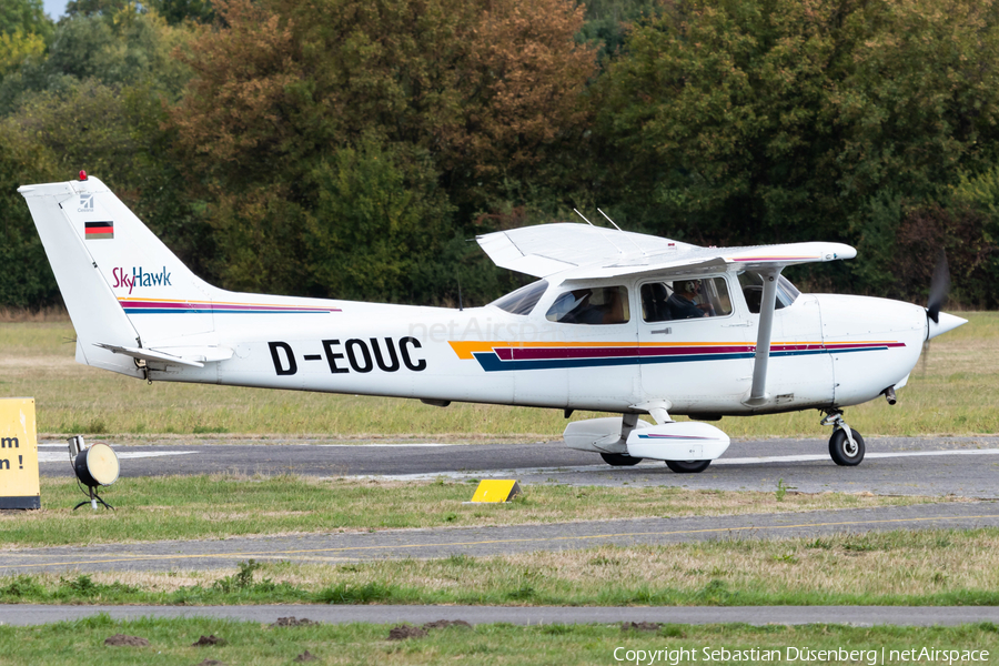 (Private) Cessna 172R Skyhawk (D-EOUC) | Photo 265806