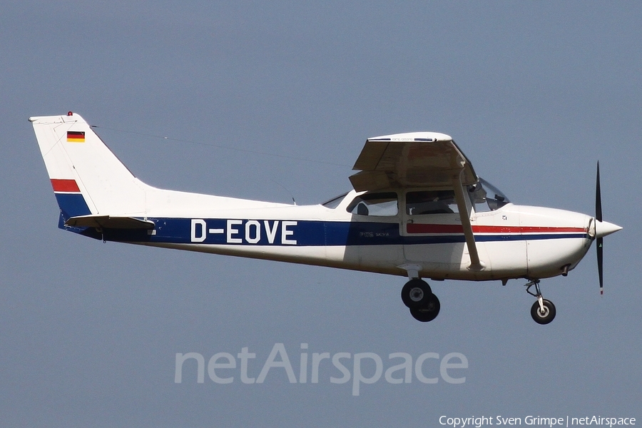Air Hamburg Cessna F172N Skyhawk II (D-EOVE) | Photo 452218