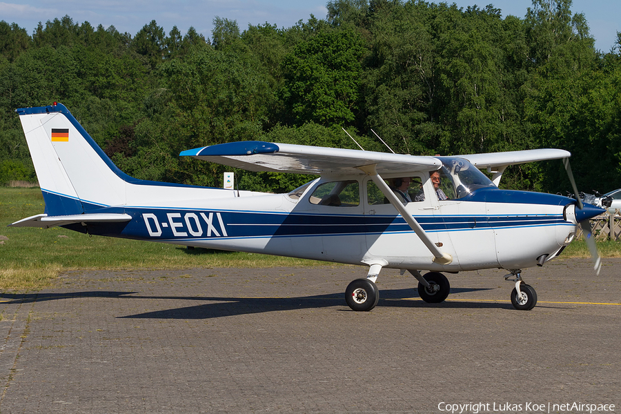 (Private) Cessna F172M Skyhawk (D-EOXI) | Photo 244759