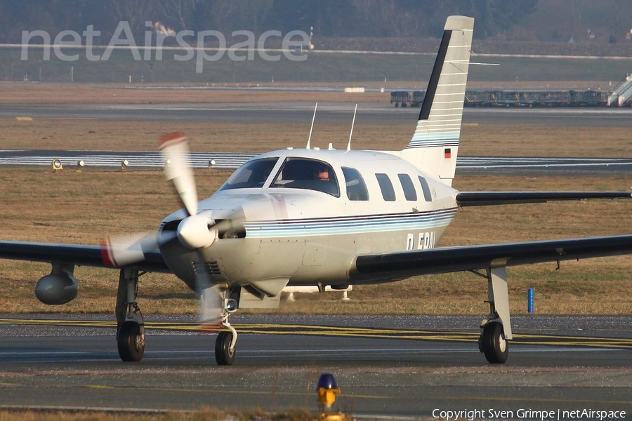 (Private) Piper PA-46-350P Malibu Mirage (D-EPAI) | Photo 38407