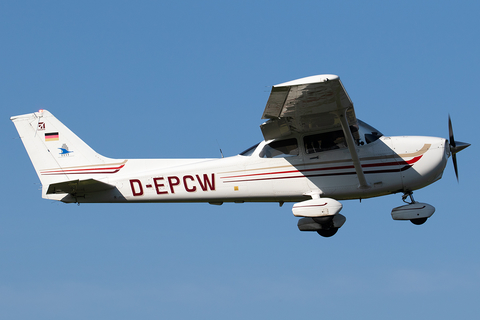 Motorflug Münster e.V. Cessna 172S Skyhawk SP (D-EPCW) at  Münster - Telgte, Germany