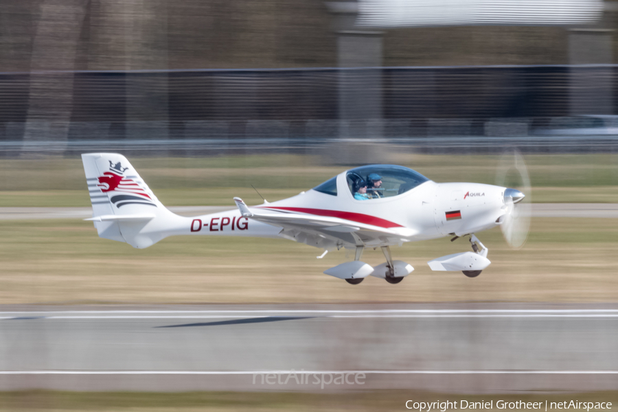 (Private) Aquila A210 (D-EPIG) | Photo 103853
