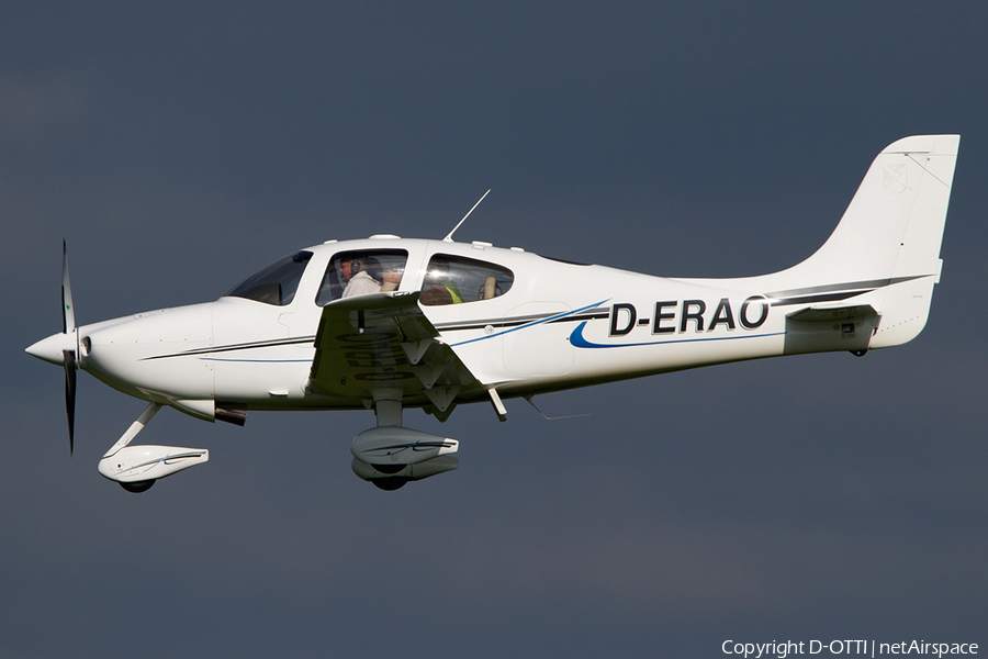 (Private) Cirrus SR22 (D-ERAO) | Photo 470377