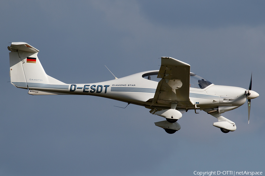 (Private) Diamond DA40D Diamond Star (D-ESDT) | Photo 462790