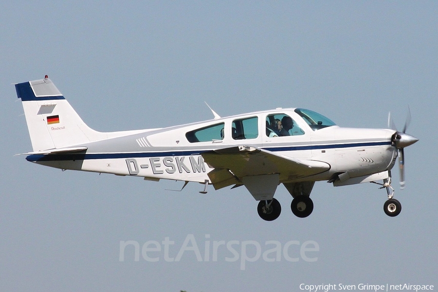(Private) Beech F33A Bonanza (D-ESKM) | Photo 314580