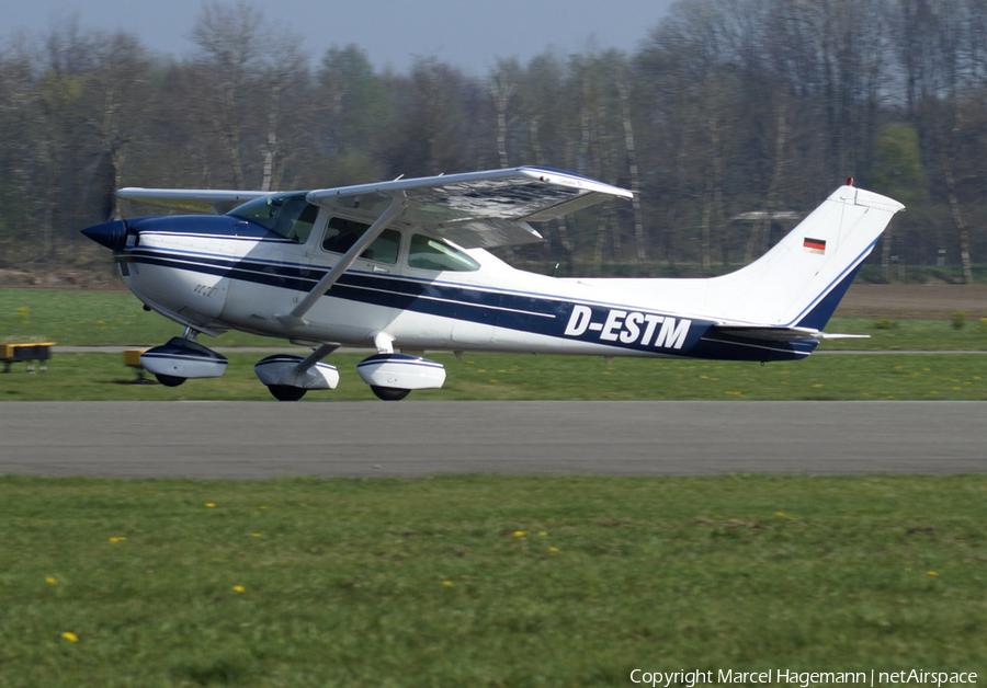 (Private) Cessna 182R Skylane (D-ESTM) | Photo 163878