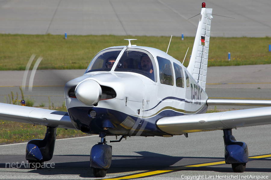 (Private) Piper PA-28-181 Archer II (D-ESXS) | Photo 55340