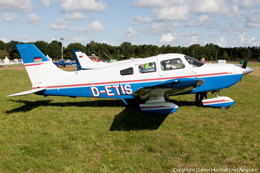 (Private) Piper PA-28-181 Archer III (D-ETIS) | Photo 450573