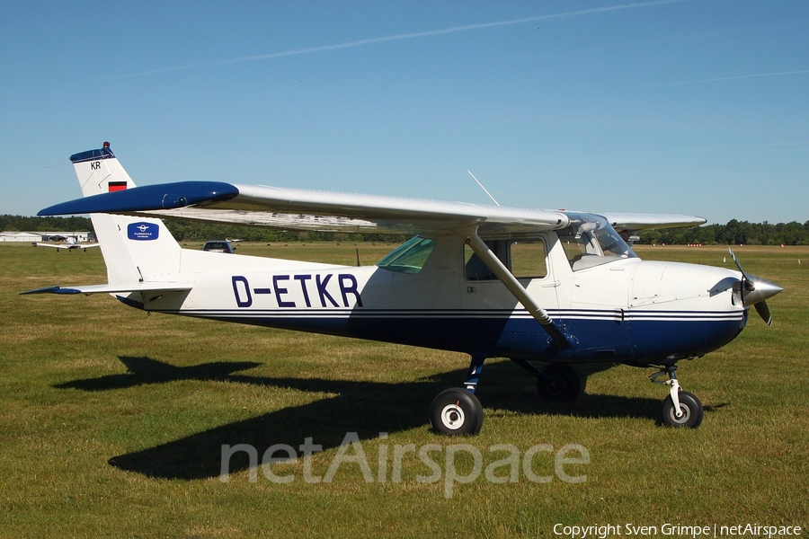 Air Hamburg Cessna 150M (D-ETKR) | Photo 387570