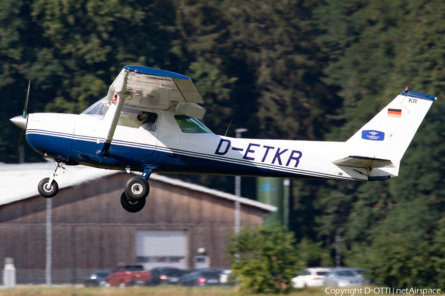 Air Hamburg Cessna 150M (D-ETKR) | Photo 401023