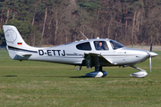 (Private) Cirrus SR22T (D-ETTJ) at  Uetersen - Heist, Germany