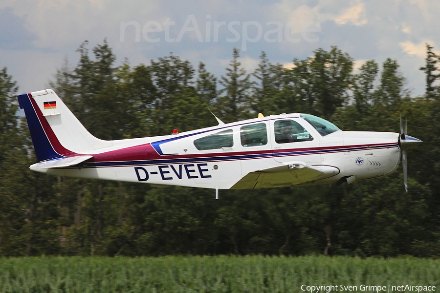 HFC Berlin Beech F33A Bonanza (D-EVEE) | Photo 631441