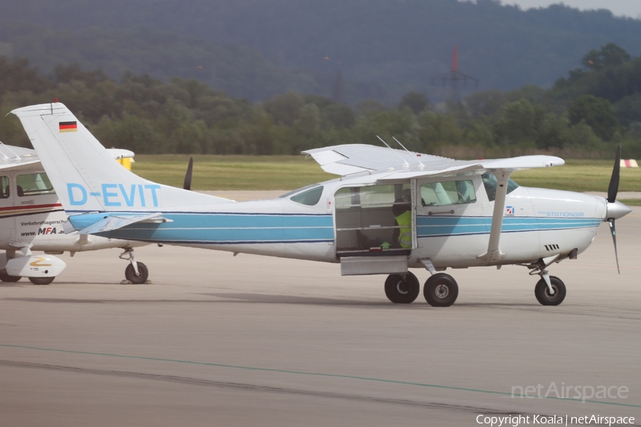 (Private) Cessna TU206F Turbo Stationair (D-EVIT) | Photo 681147