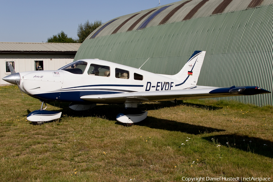 LSV Vilshofen Piper PA-28-181 Archer III (D-EVOF) | Photo 410548
