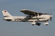 Luftsportverein Bielefeld-Gütersloh Cessna 172R Skyhawk (D-EWAU) at  Hodenhagen, Germany