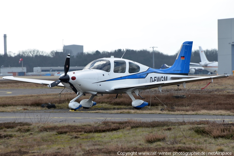 (Private) Cirrus SR22T GTS (D-EWGM) | Photo 322019