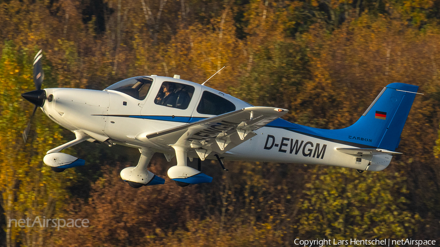 (Private) Cirrus SR22T GTS (D-EWGM) | Photo 409869