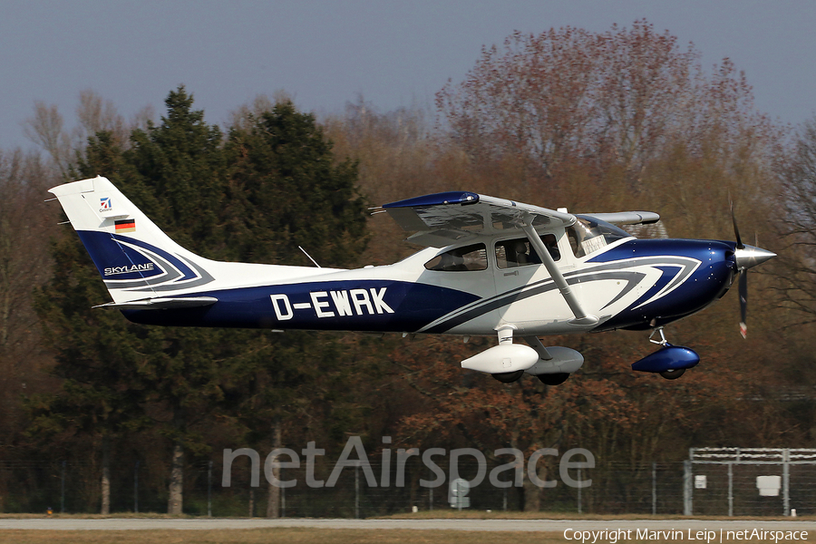 (Private) Cessna 182T Skylane (D-EWRK) | Photo 502240