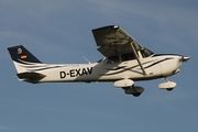 Flight Center Hannover Cessna 172S Skyhawk SP (D-EXAV) at  Hodenhagen, Germany