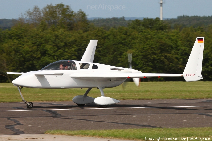 (Private) CO-Z Cozy Mk III (D-EYFP) | Photo 512549