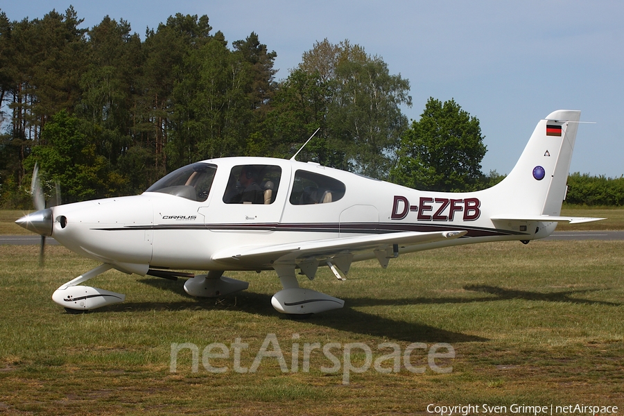 (Private) Cirrus SR20 (D-EZFB) | Photo 570306