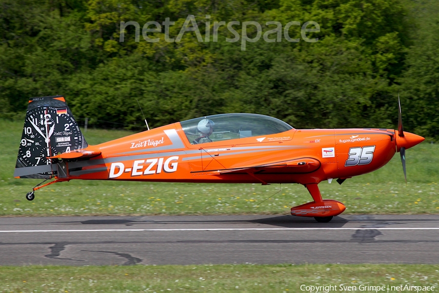 (Private) Extra EA-300LC (D-EZIG) | Photo 573787