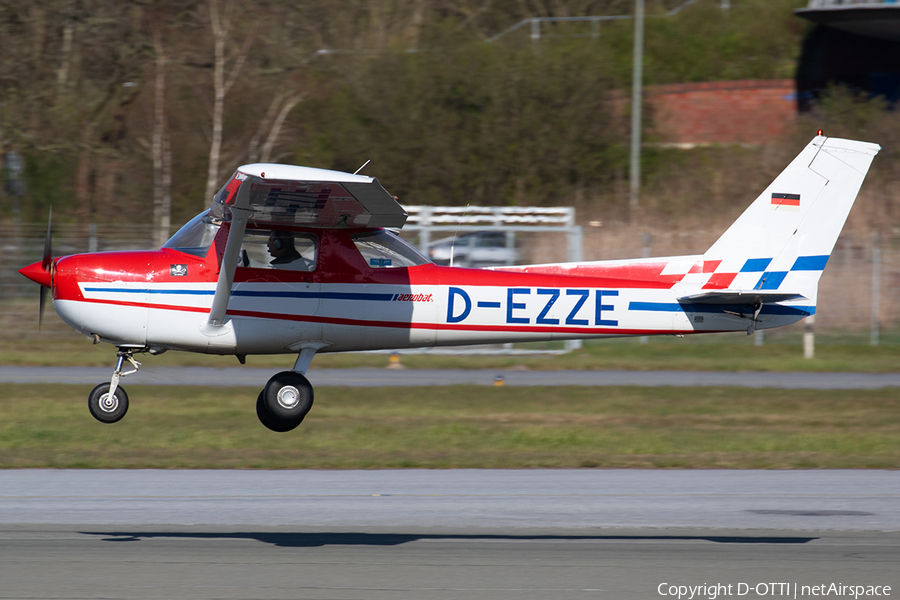 (Private) Cessna FRA150M Aerobat (D-EZZE) | Photo 380811