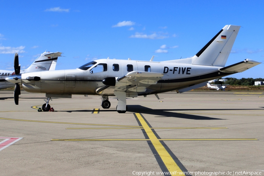 (Private) Socata TBM 700B (D-FIVE) | Photo 496813