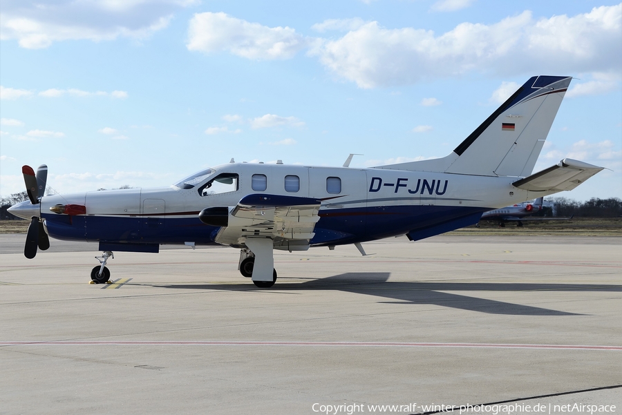 (Private) Socata TBM 700C2 (D-FJNU) | Photo 389705