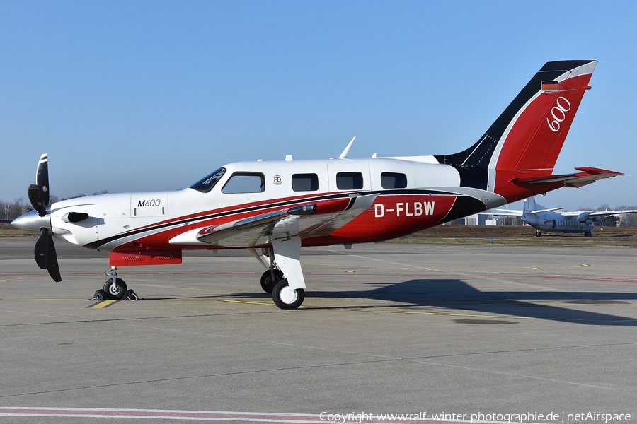 (Private) Piper PA-46-600TP M600 (D-FLBW) | Photo 387062