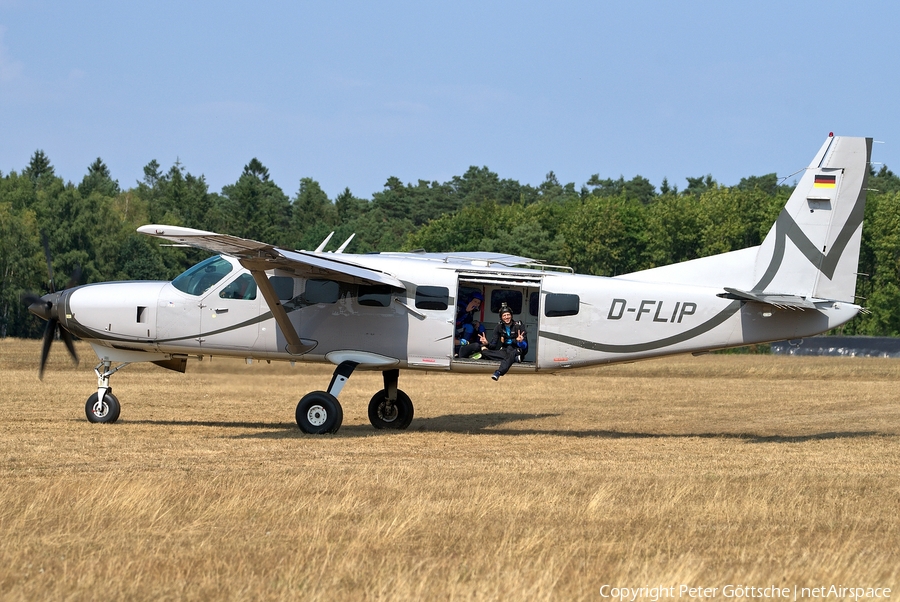 (Private) Cessna 208B Grand Caravan (D-FLIP) | Photo 254652