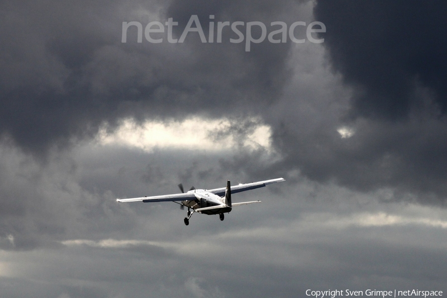 (Private) Cessna 208B Grand Caravan (D-FLIP) | Photo 406103