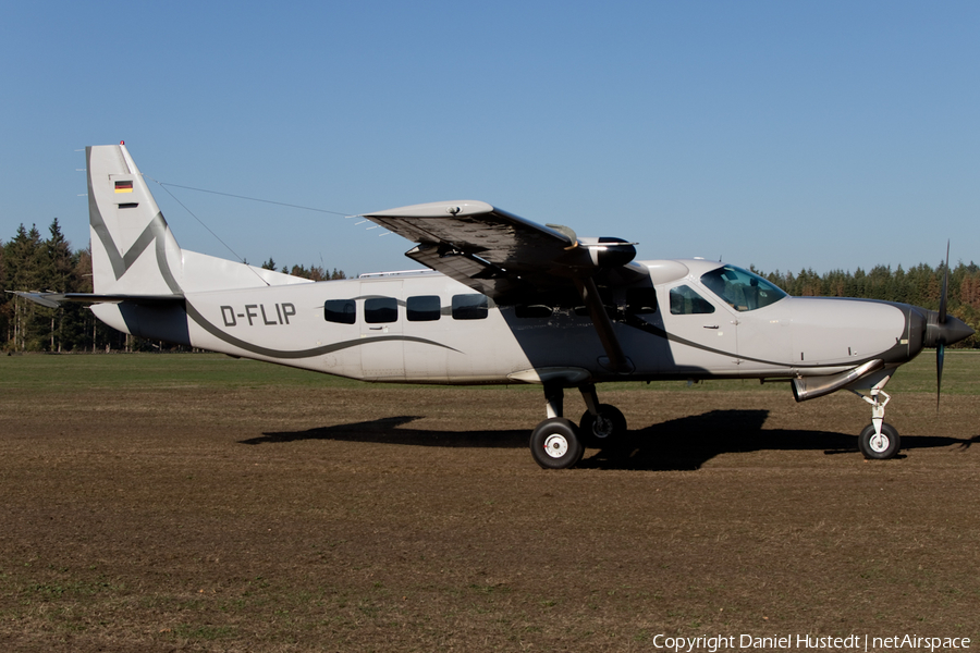 (Private) Cessna 208B Grand Caravan (D-FLIP) | Photo 425579