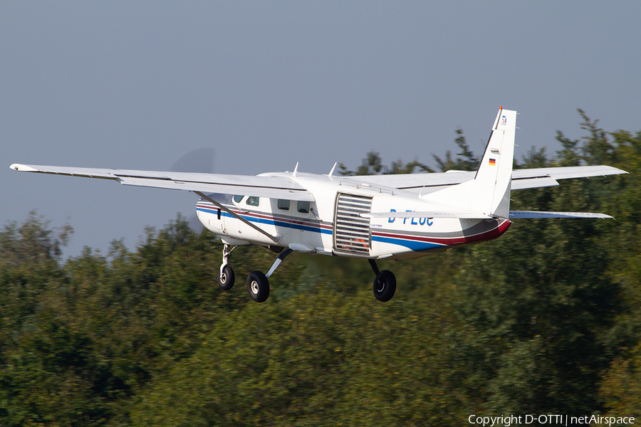 Sky-Fun Cessna 208B Grand Caravan (D-FLOC) | Photo 393010