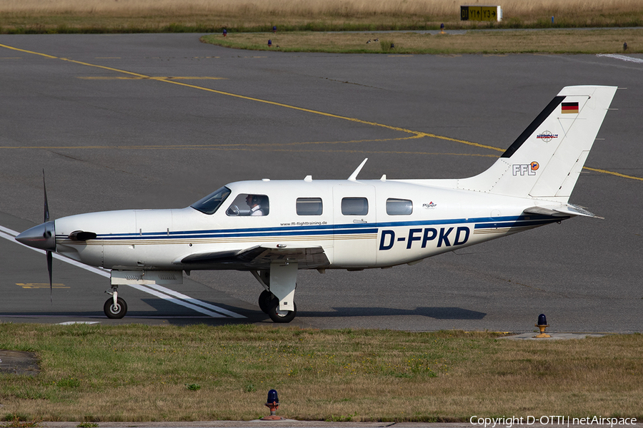 FFL Flugschule Piper PA-46-500TP Malibu Meridian (D-FPKD) | Photo 401033