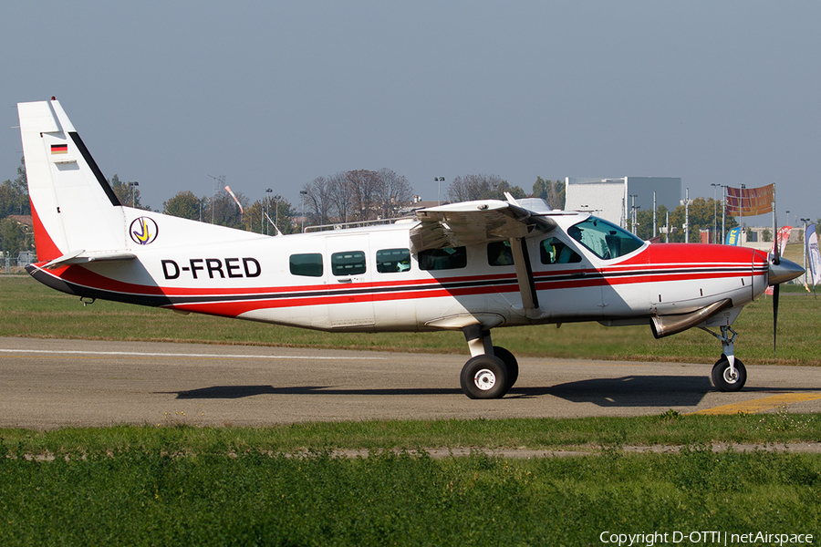 BFU Paracadutismo Italia Cessna 208 Caravan I (D-FRED) | Photo 482154
