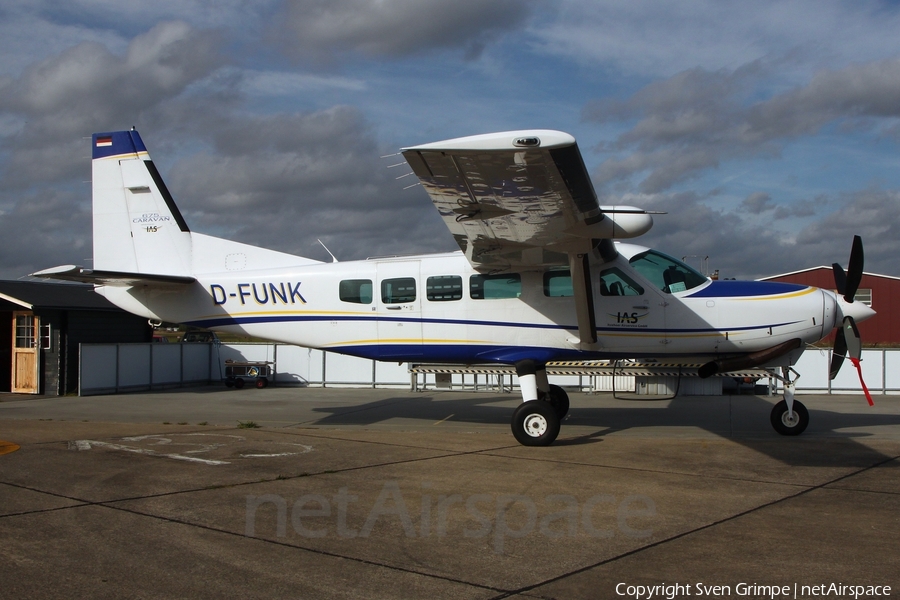 IAS Itzehoer Airservice Cessna 208 Caravan I (D-FUNK) | Photo 537102