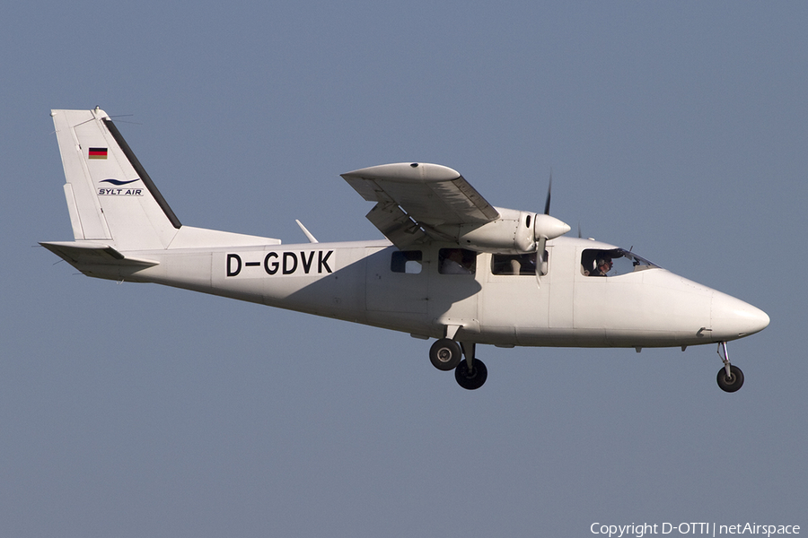 Sylt Air Partenavia P.68C (D-GDVK) | Photo 389141