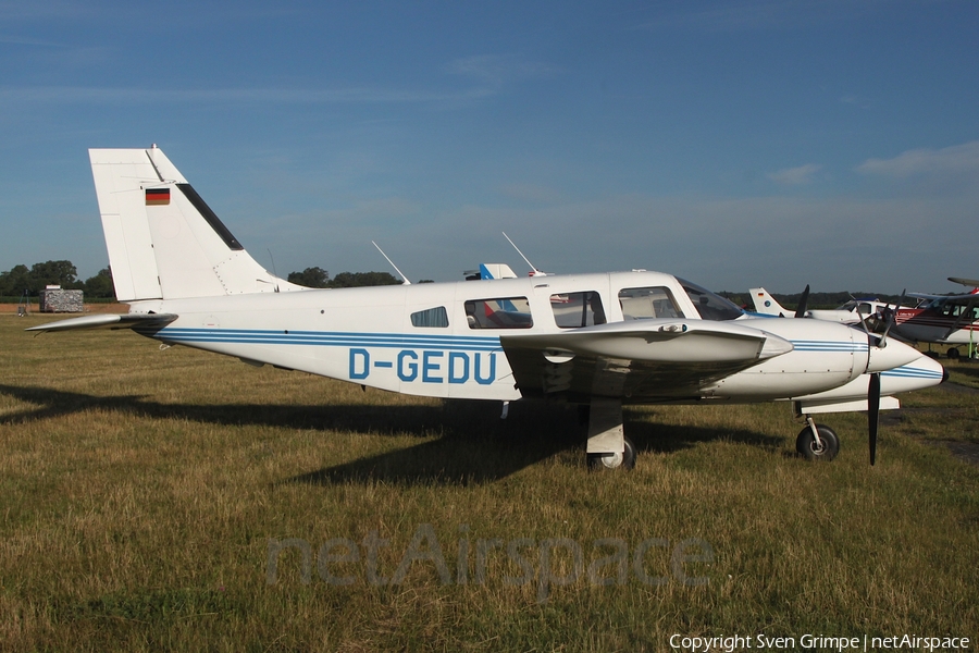 (Private) Piper PA-34-220T Seneca III (D-GEDU) | Photo 631706